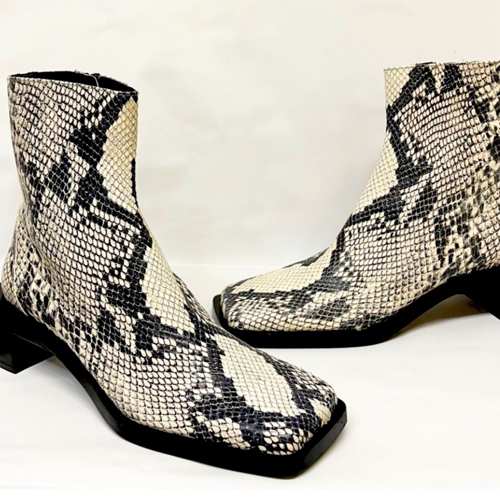 COPY - Zara flat square heels white and black snake print leather boots